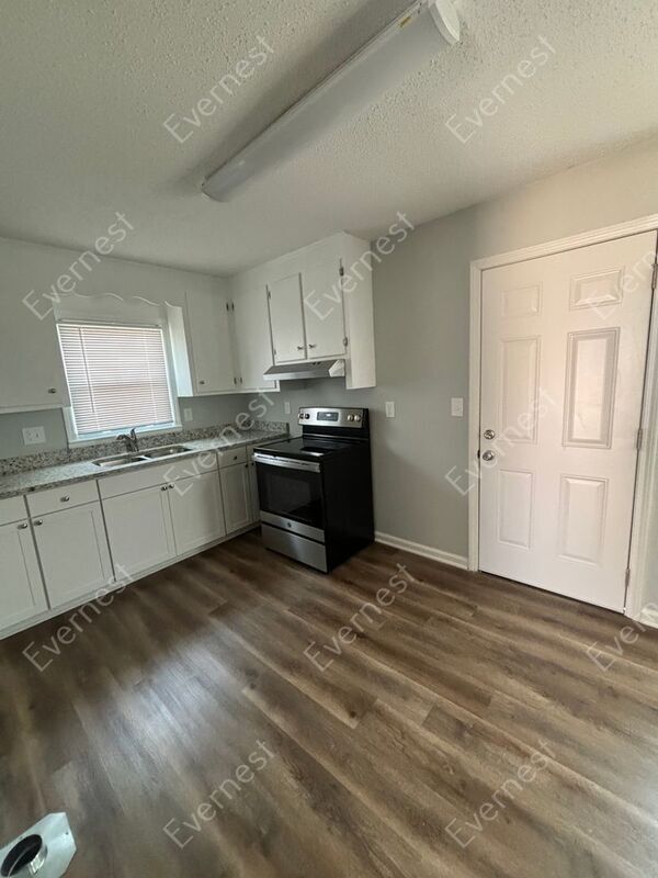Foto del edificio - 2708 Gail Ave