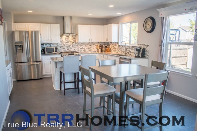 Building Photo - 4939 Spinning Wheel Dr