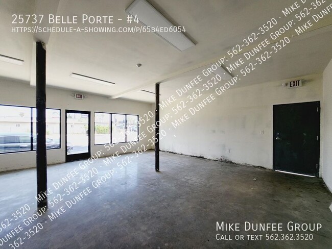 Building Photo - Commercial Storefront (Shell) Space Availa...