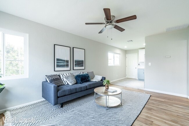 Building Photo - 2535 K St