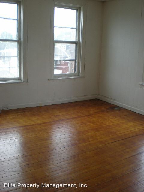 Building Photo - 1 br, 1 bath House - 1164 E. King St., Apt. 3