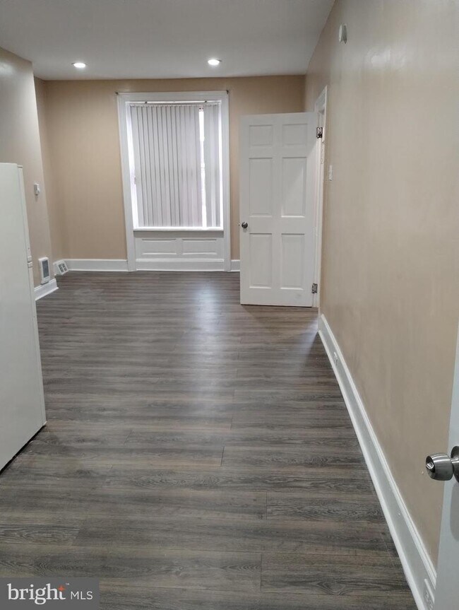Foto del edificio - 614 W Venango St