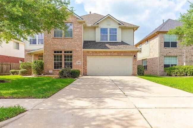 Foto del edificio - 4815 Schiller Park Ln