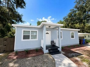 Building Photo - 1818 Sunny St