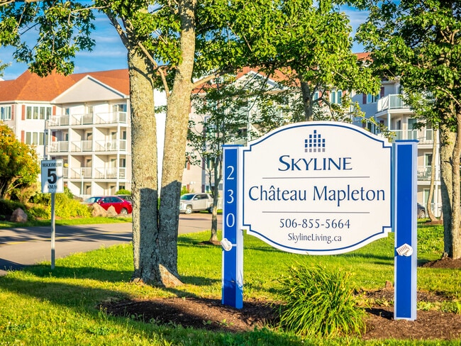 Photo du bâtiment - Château Mapleton Apartments