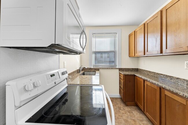 Foto del edificio - 53 Brookside Ave