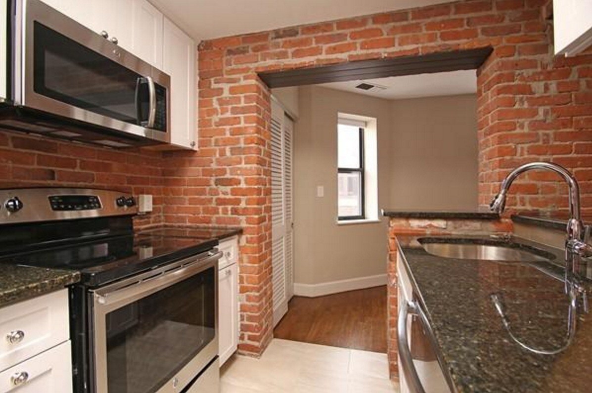 95 Gainsborough St, Boston, MA 02115 Condo for Rent in Boston, MA