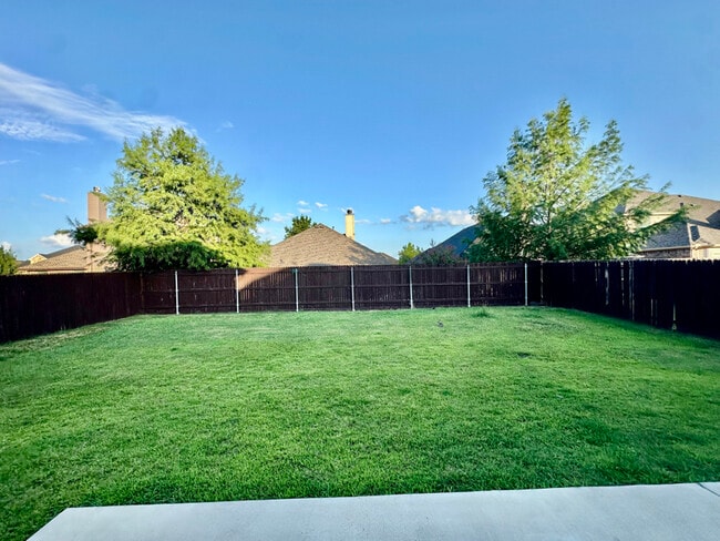Building Photo - 705 Cypress Hill Dr