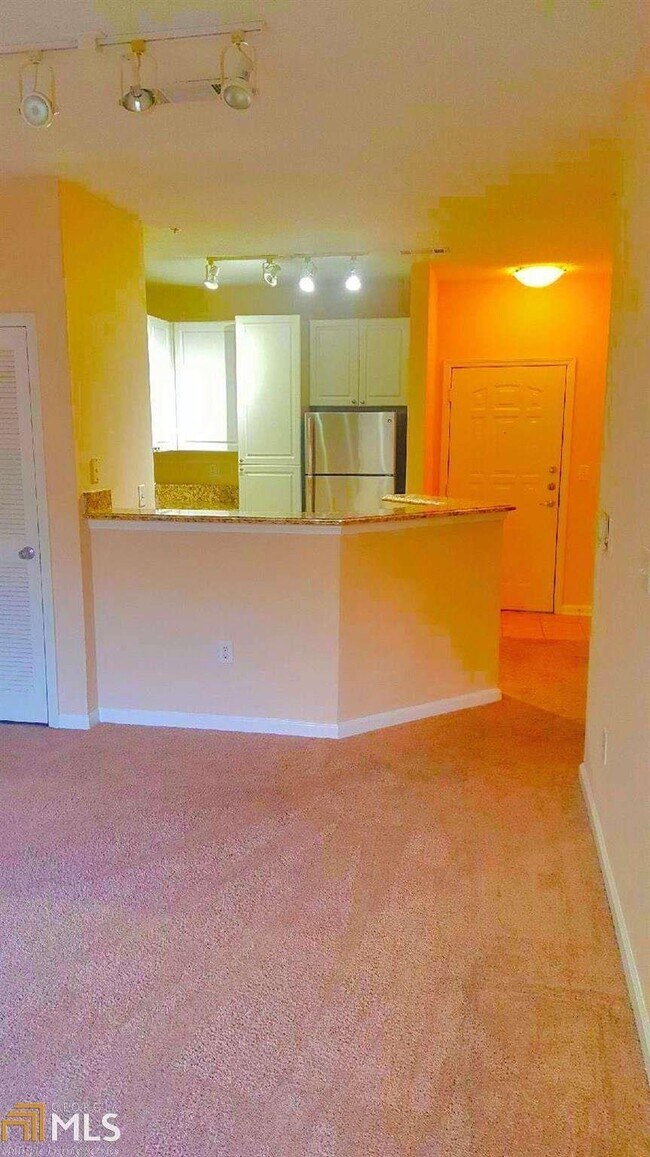 10 Perimeter Summit Blvd Unit 4118, Atlanta, GA 30319 Room for Rent