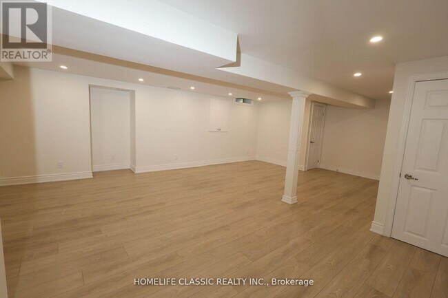 Photo du bâtiment - 354 Bexhill Rd