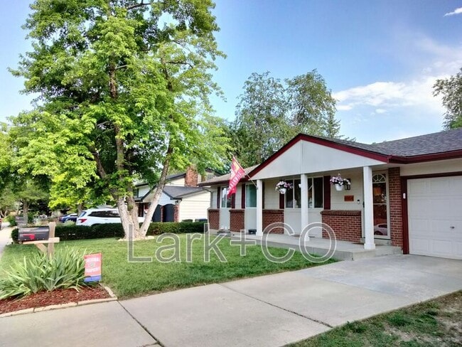 Building Photo - 6954 W 74th Pl