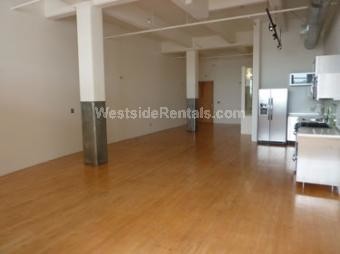Foto principal - 1850 Industrial St