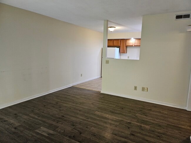 Living room - 101 Sherry Ln