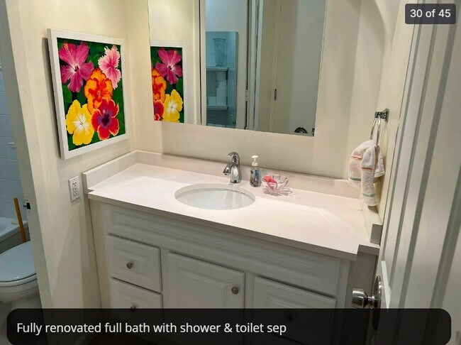 Foto del edificio - 300 N State St