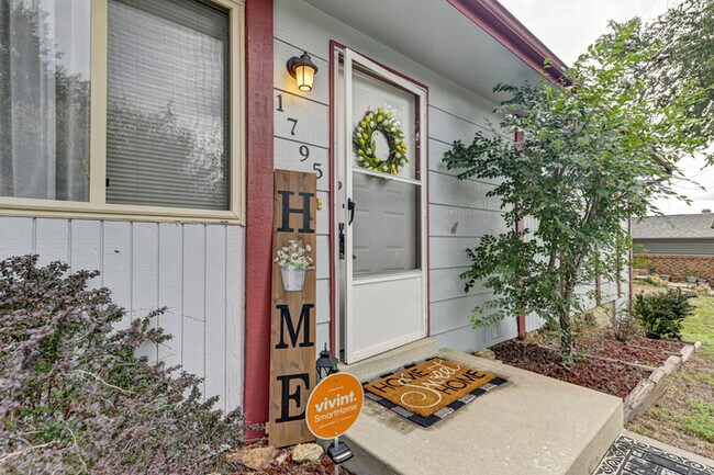 Building Photo - 1798 Winnebago Rd Colorado Springs, CO 809...