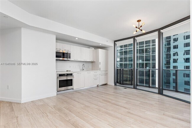 Foto del edificio - 55 SW 9th St