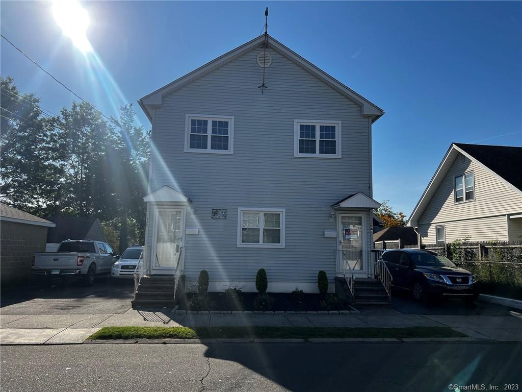 Primary Photo - 525 Wayne St