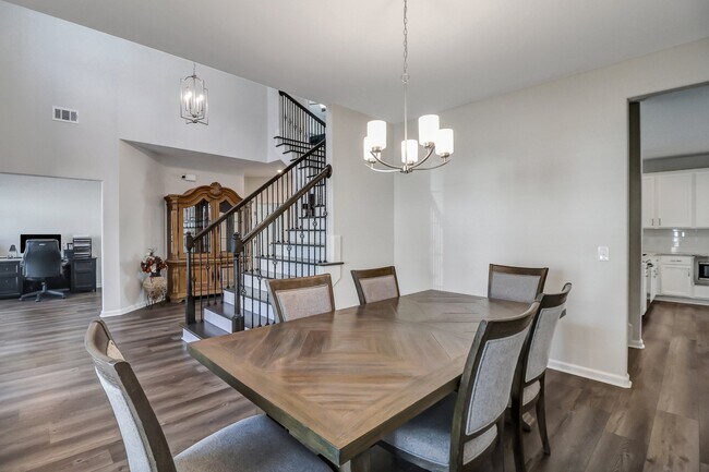 Foto del edificio - 114 Chalk Farm Way