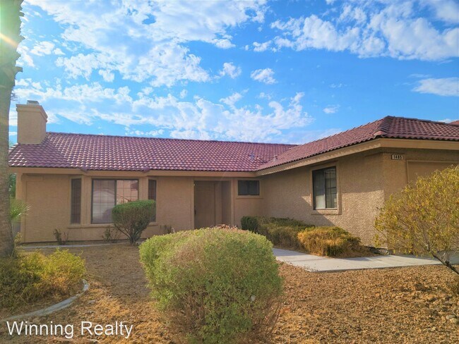 Foto del edificio - 3 br, 2 bath House - 1485 Mount Hood St