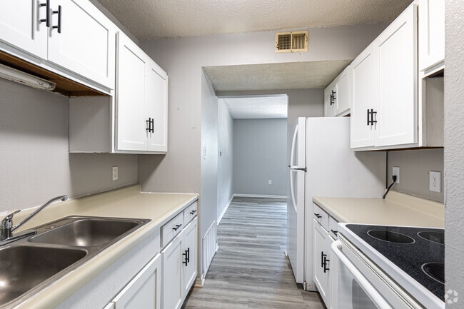 Interior Photo - University Point