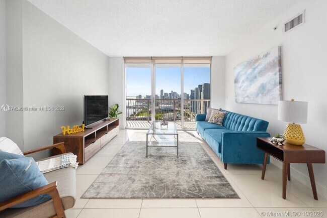 Foto del edificio - 1717 N Bayshore Dr