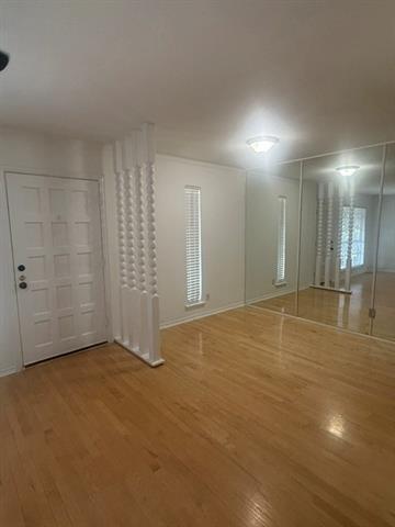 Foto del edificio - 12888 Montfort Dr