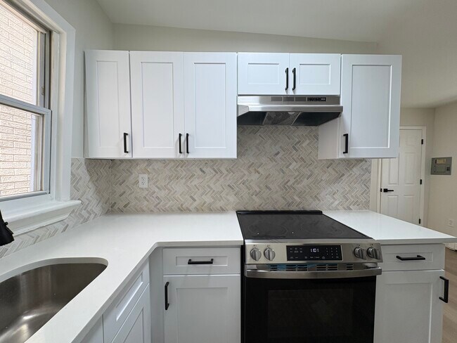 Foto del edificio - 281 Belmont Ave