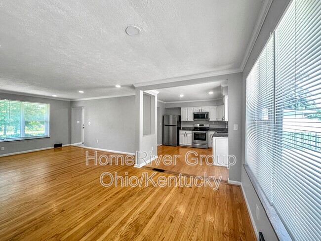 Foto del edificio - 9247 McKinney Rd