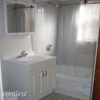 Building Photo - 810 Dempster Street