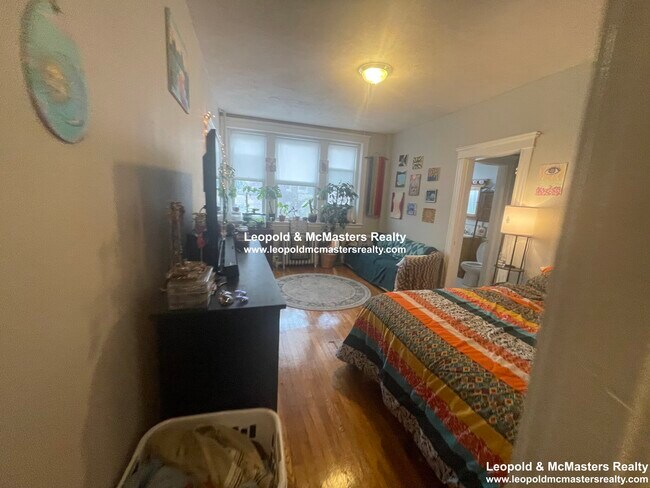 Foto del edificio - 225 Kelton St