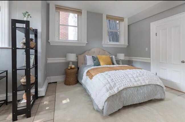 Foto del edificio - 351 Dorchester Ave