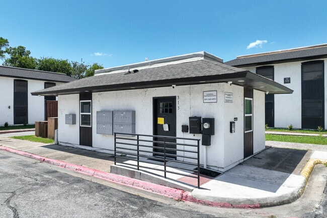 Office - VILLA VALENCIA