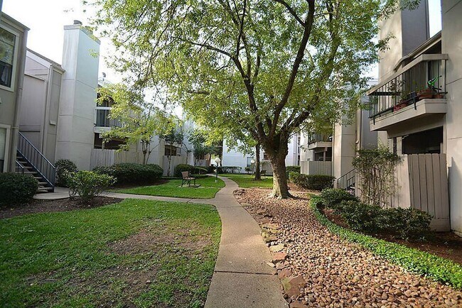 Building Photo - 7900 N Stadium Dr