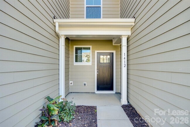 Foto del edificio - 1412 Bramblewood Dr