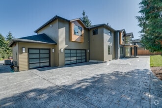 Building Photo - 6226 148th Ave NE