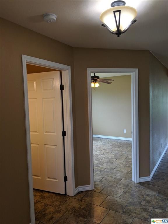 Building Photo - 117 Dandelion Trail