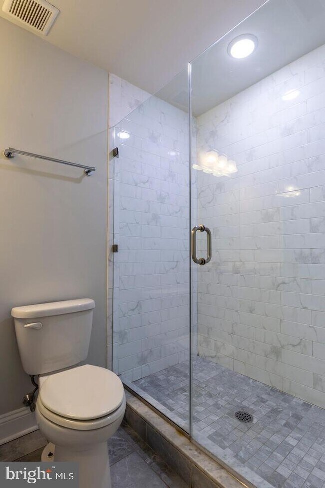 Foto del edificio - 1214 N Front St