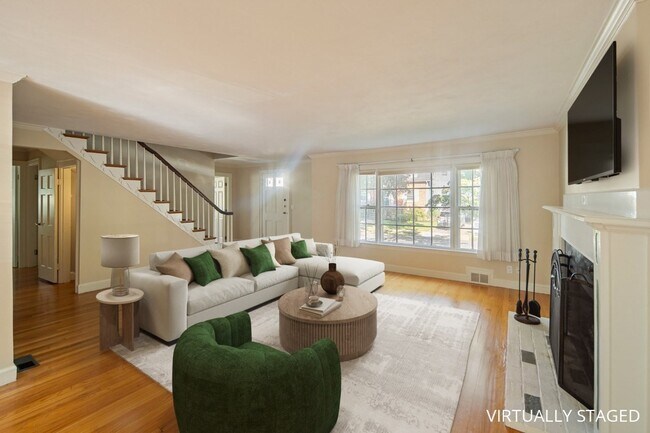 Building Photo - 109 Brookside Ave