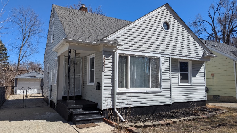 Primary Photo - 20084 Archdale St
