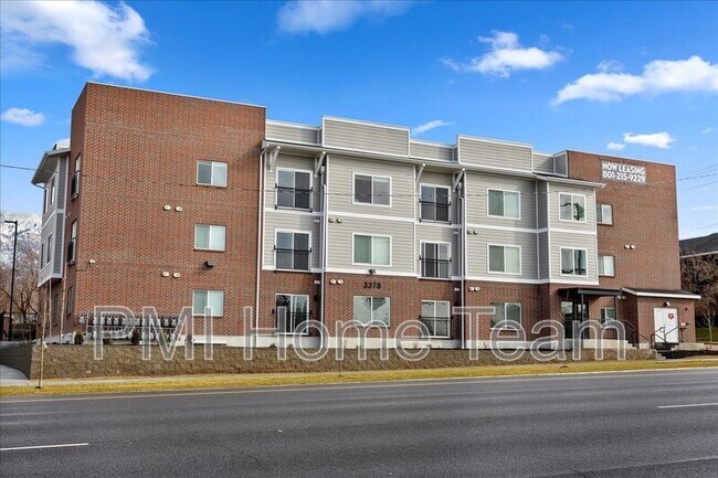 Foto del edificio - 3378 Washington Blvd