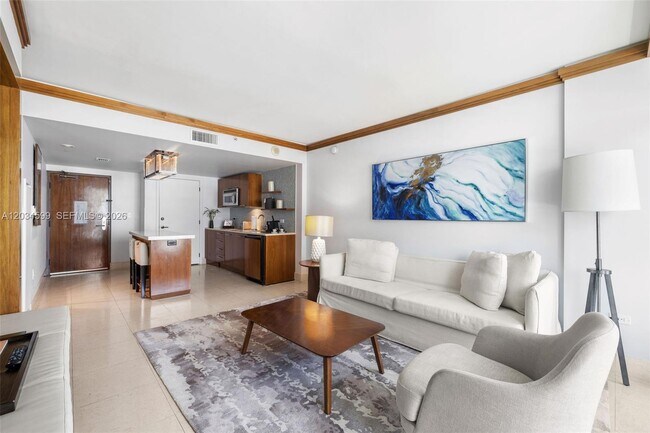 Foto del edificio - 6801 Collins Ave