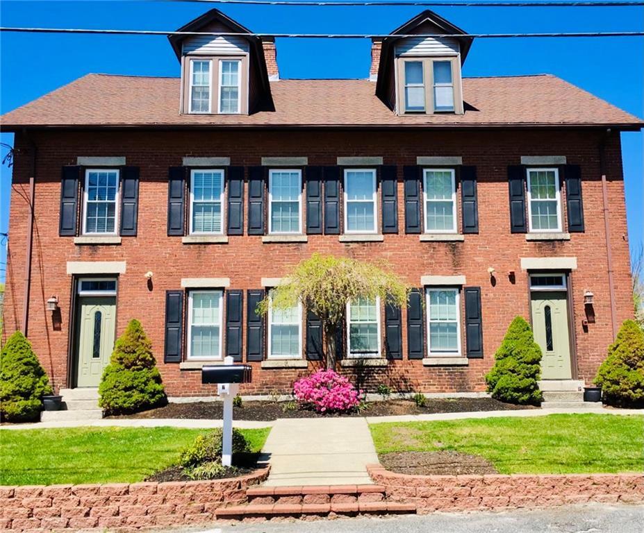 Primary Photo - 2 Brayton Ct