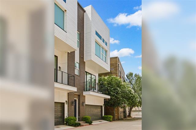 Foto del edificio - 381 E Greenbriar Ln