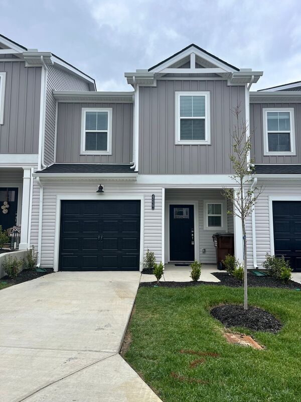 Building Photo - 4537 Skywood Ln