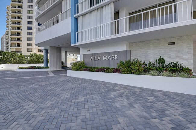 Building Photo - 3211 S Ocean Blvd