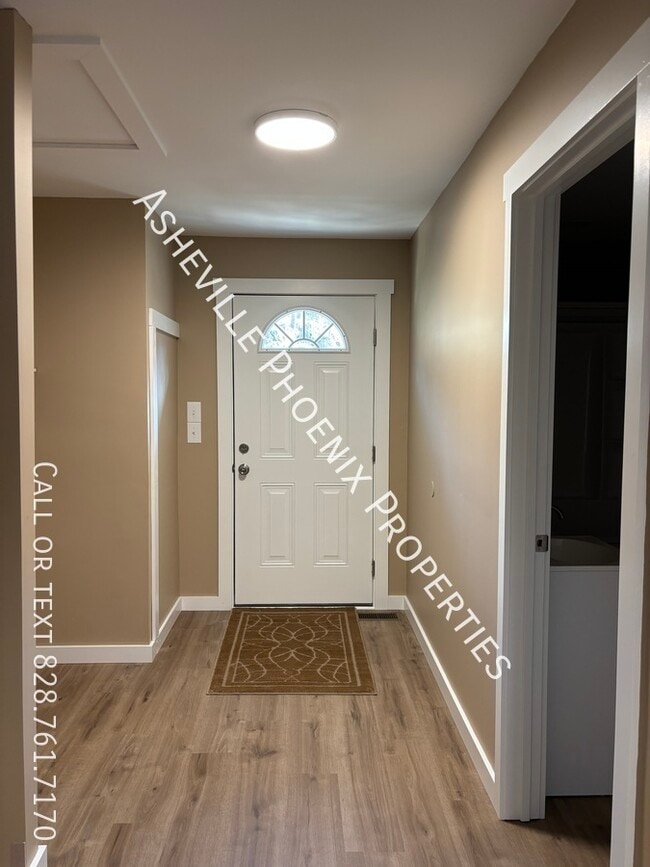 Building Photo - 4083 New Leicester Hwy