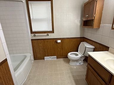 Foto del edificio - 425 3rd St E