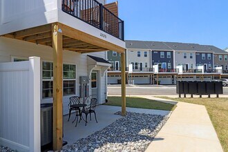 Building Photo - 2207 Leeham St