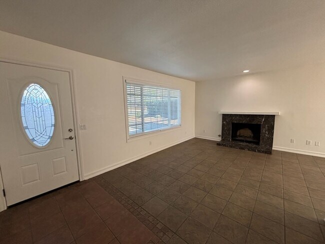 Foto del edificio - 12094 Coachman Ln