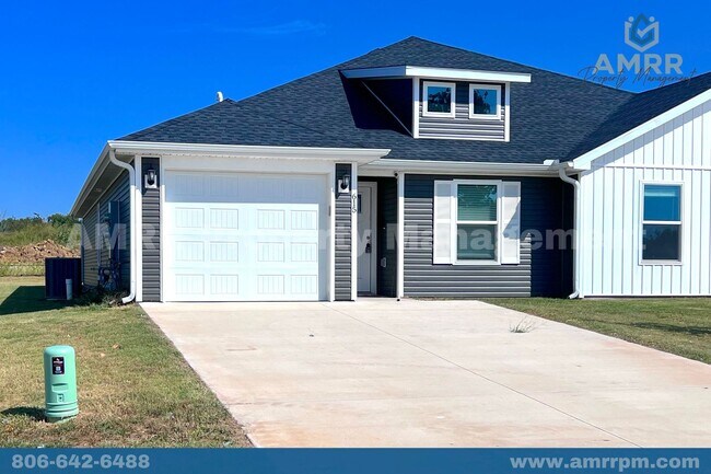 Foto del edificio - Spacious 3-Bedroom Home for Sale – Your Pe...